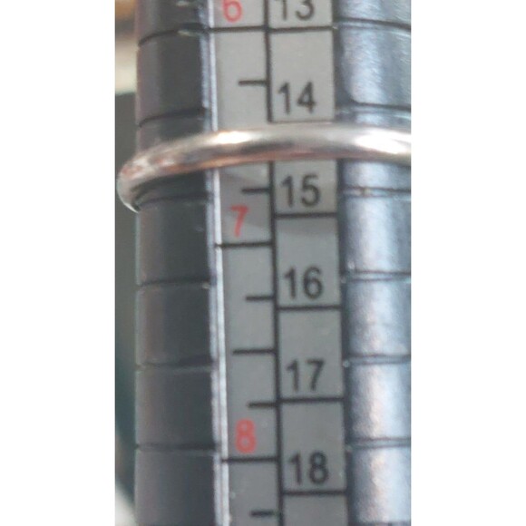 Uranium glass silvertone adjustable ring and huggie hoop earrings - Picture 11 of 12